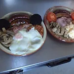 Cook's Quarters Bed & Breakfast 3*