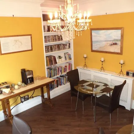 Bed & Breakfast Cook's Quarters Whitby