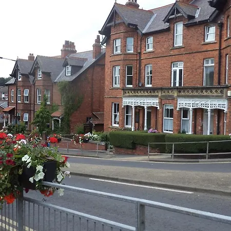 Bed & Breakfast Cook's Quarters 3*