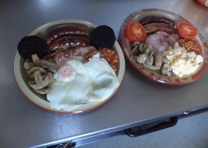 Cook's Quarters Bed & Breakfast 3*